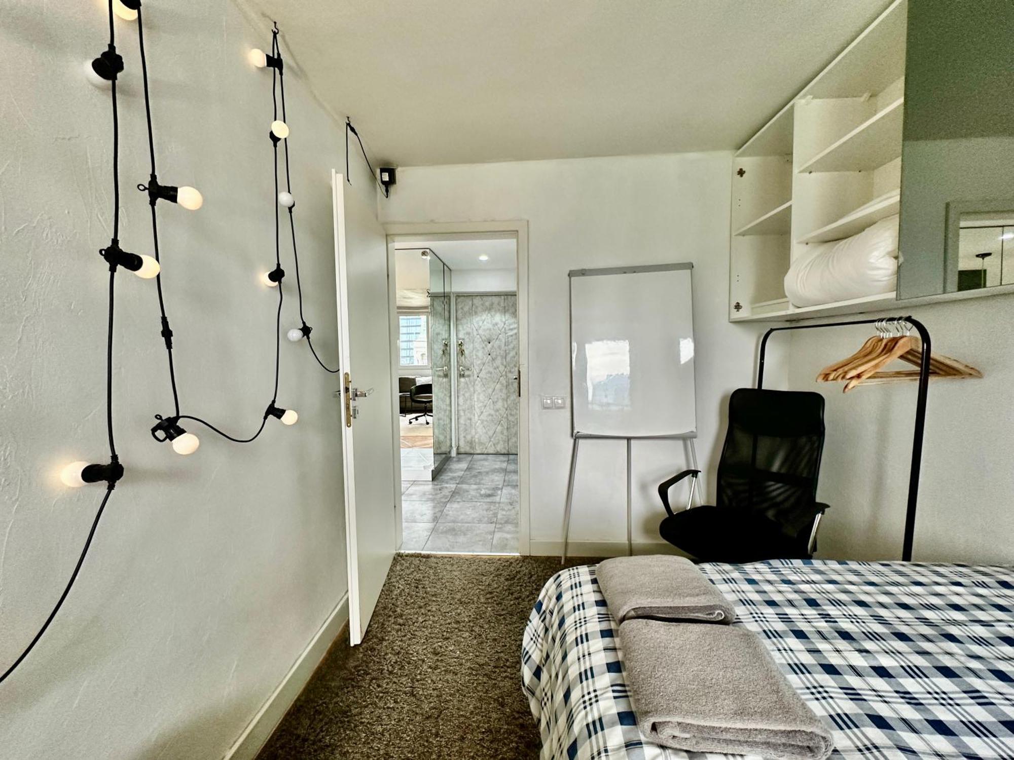 Palace 2 Wifi 600 Mbs 55'Tv Netflix Hbo 2Xmetro Appletv Warschau Exterior foto